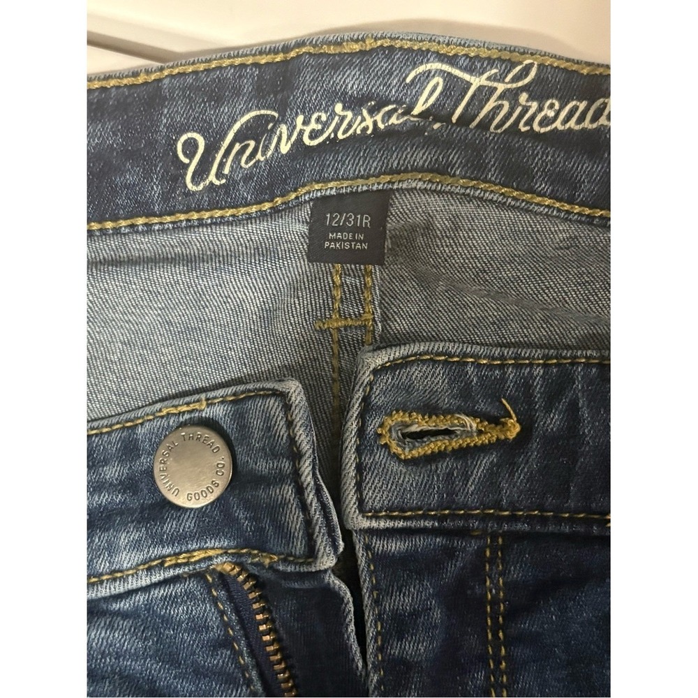 Universal Thread High Rise Skinny Blue Jeans - Picture 5 of 8